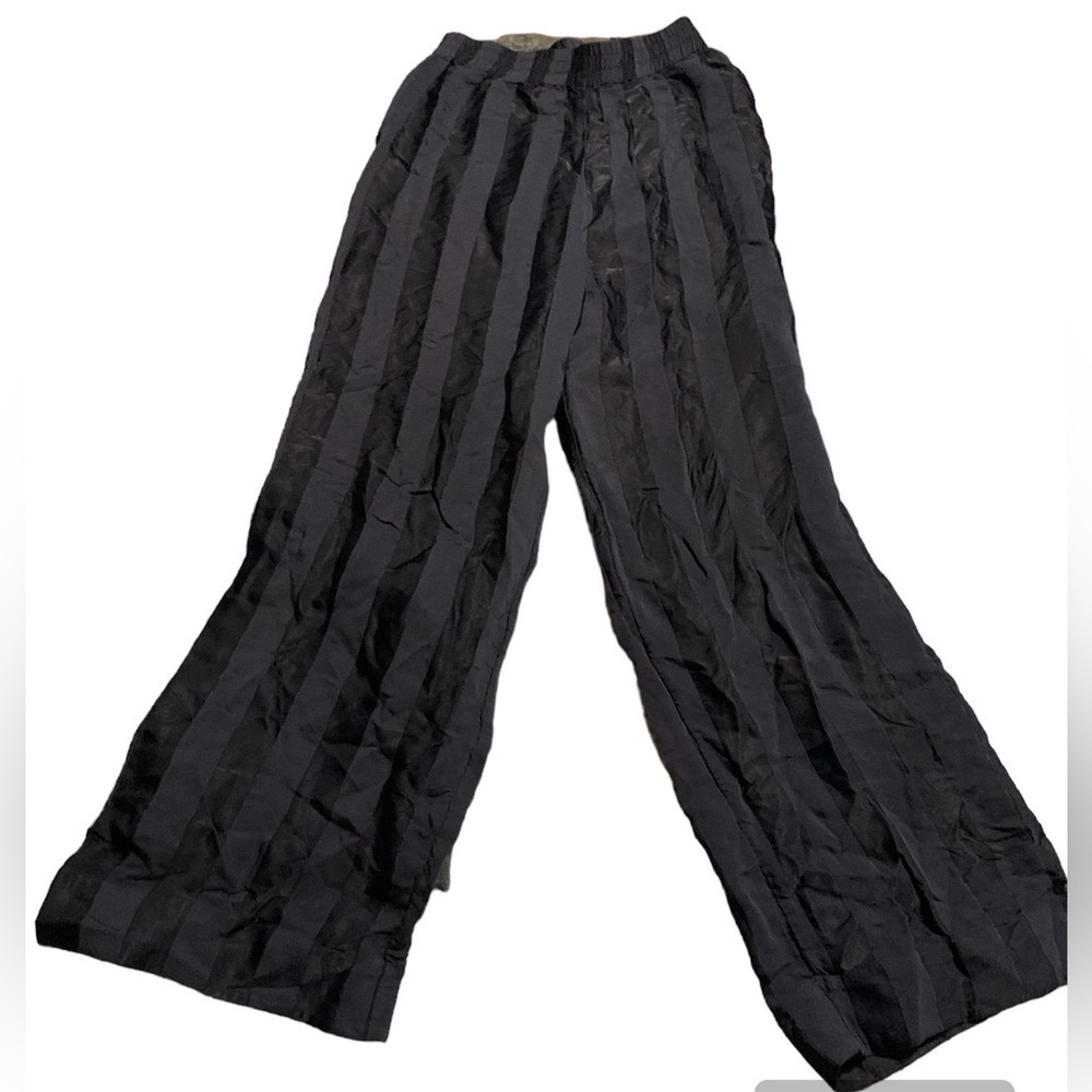 EUC Stockholm Atelier & Other Stories size 2 Navy Blue Striped Rayon pants